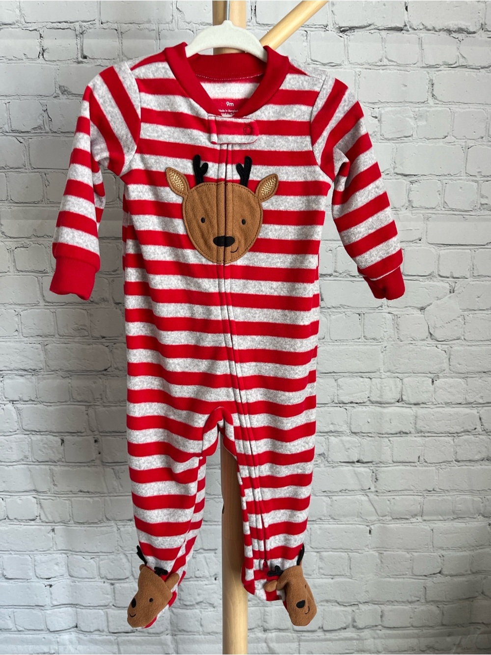 ⭐️⭐️PICK 5 / $20 Carter's Red & White Striped Reindeer Footed One-Piece for Kids